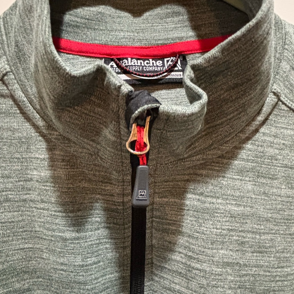 Avalanche Heathered Gray Quarter-Zip Pullover - Picture 2 of 12